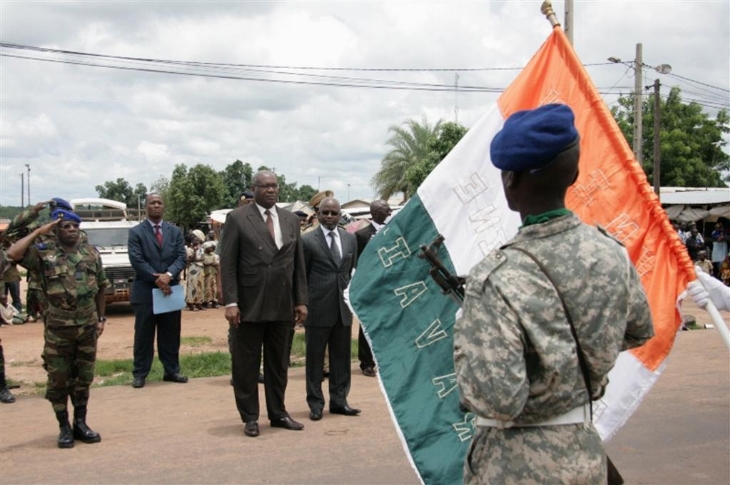 Retour officiel de la douane dans le nord ivoirien tenu par l`ex-rébellion